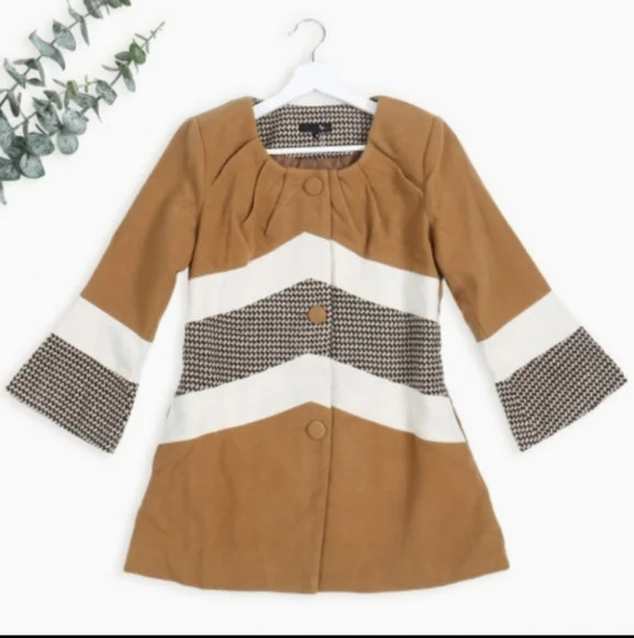 Color Block Jacket - Picture 3 of 4